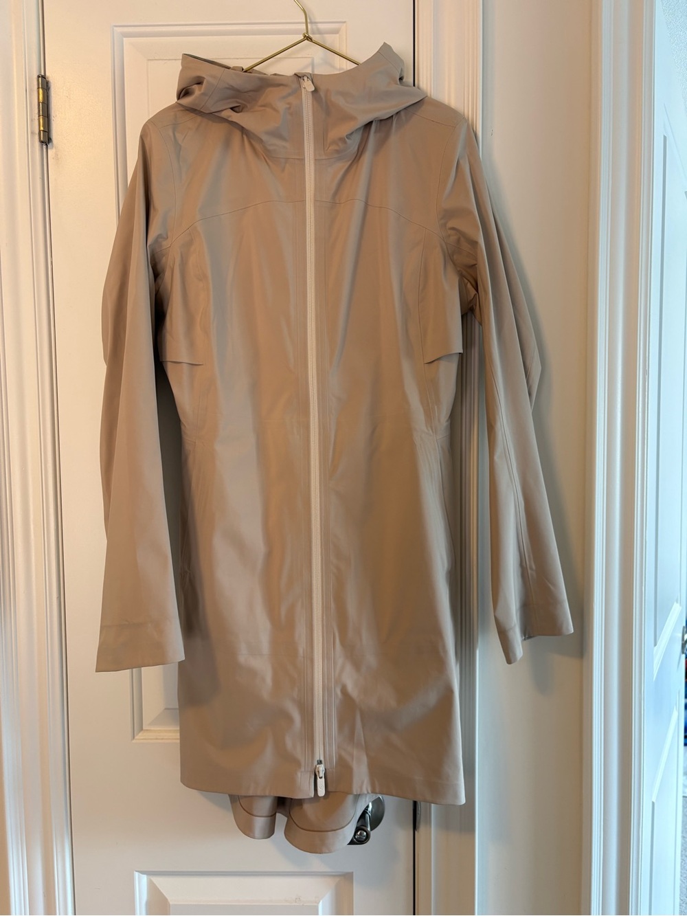 lululemon athletica Light Beige Hooded Waterproof Trench